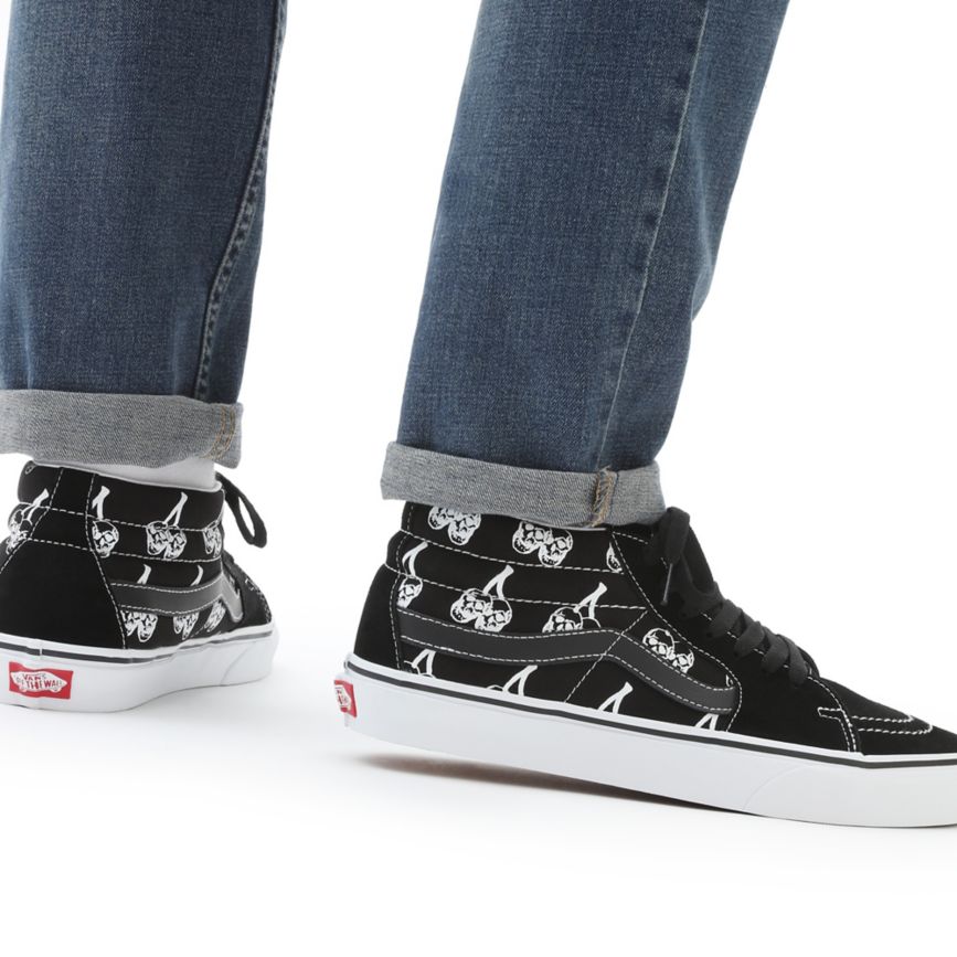 Vans New Varsity Sk8-Mid Cut Ayakkabi Siyah | VN526B9WH41